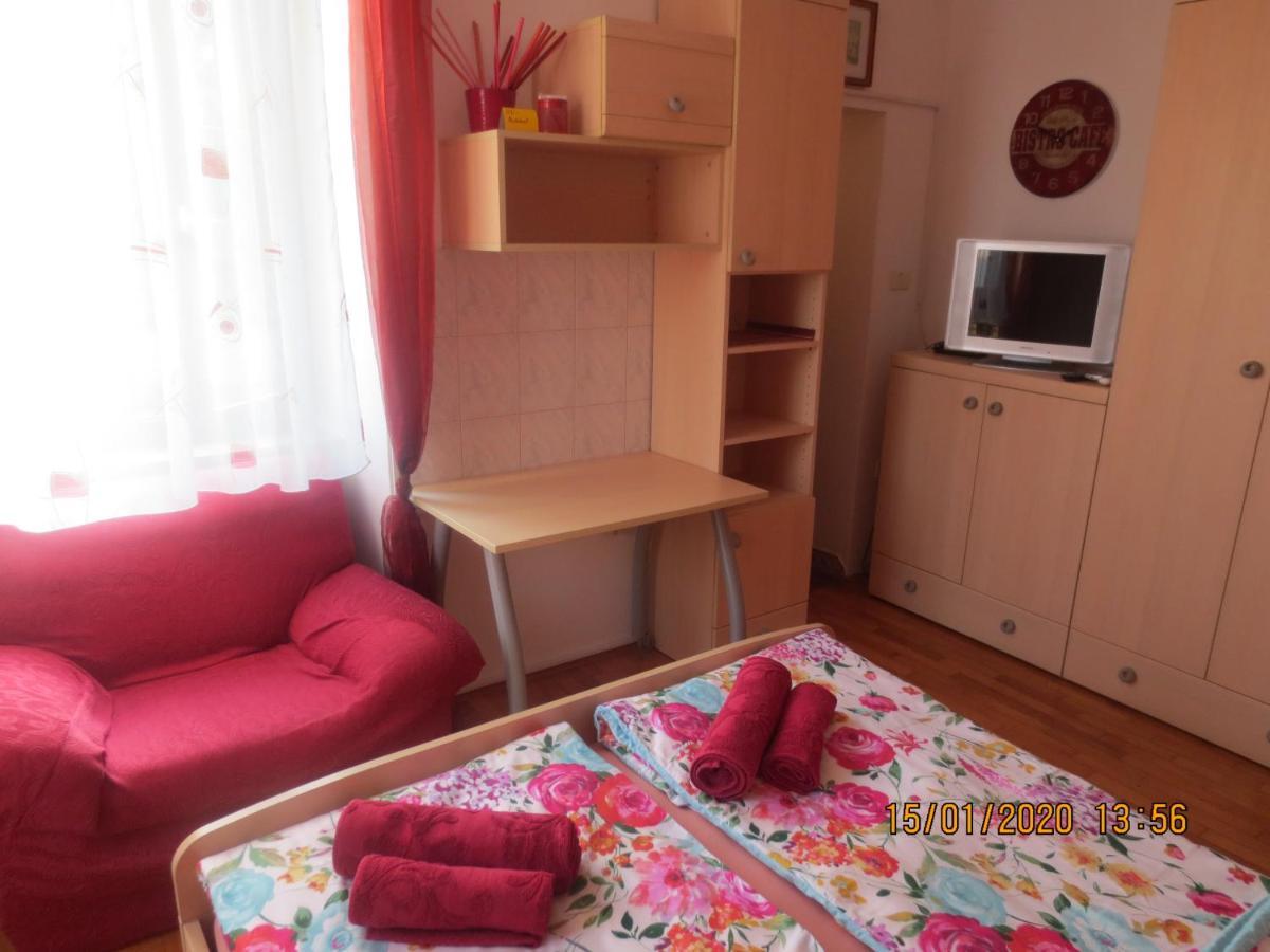 Apartments Vila Marija إيزولا المظهر الخارجي الصورة